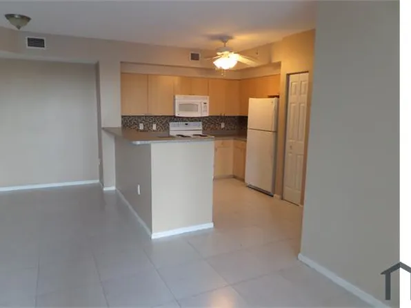 7940 N Nob Hill Rd APT 205, Fort Lauderdale, FL 33321