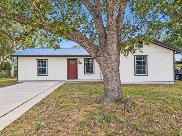 1120 Oakland Ave, Alice, TX 78332