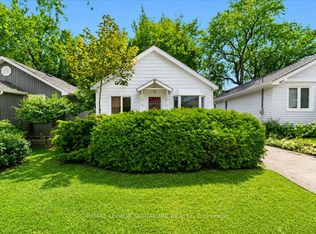 138 Gradwell Dr, Toronto, ON M1M 2N2