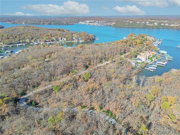 5th image of 748 Muirfield Dr