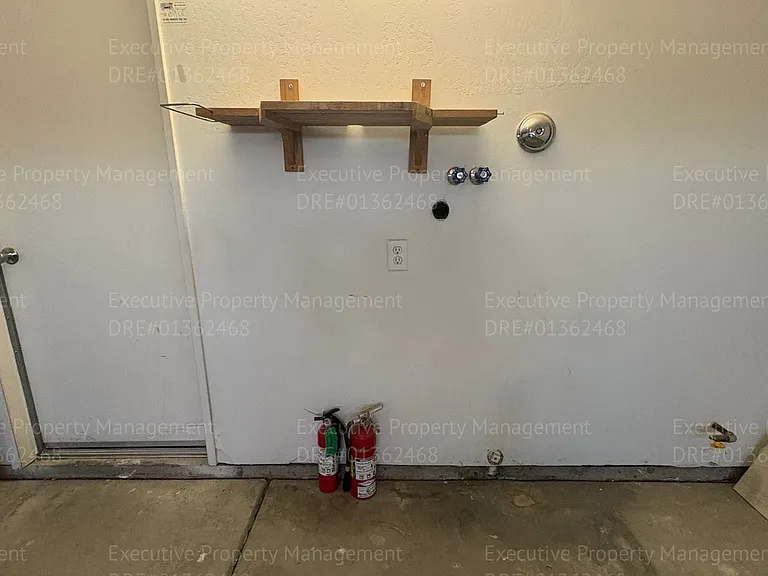 524 Sunset Meadow Ln — Photo 42