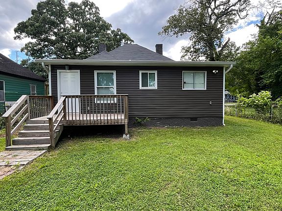 3rd image of 4120 Kirkland Ave #1