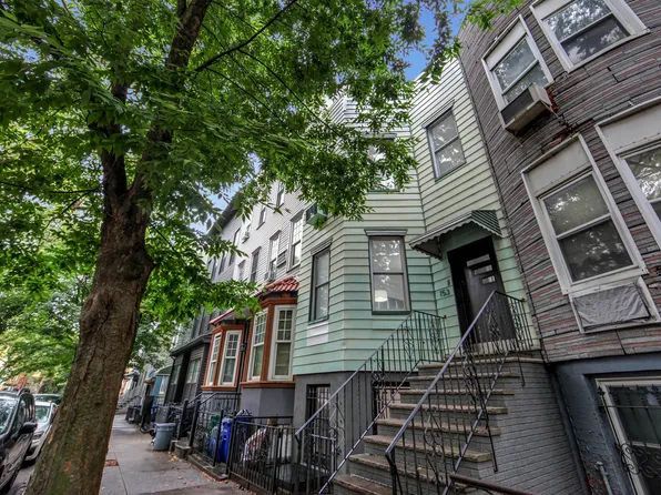 153 Ainslie Street image 1 of 42