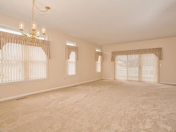 5th image of 17601 Marsh Harbor Ct