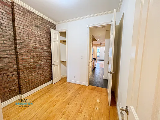 Rented by Brighton Management | media 4