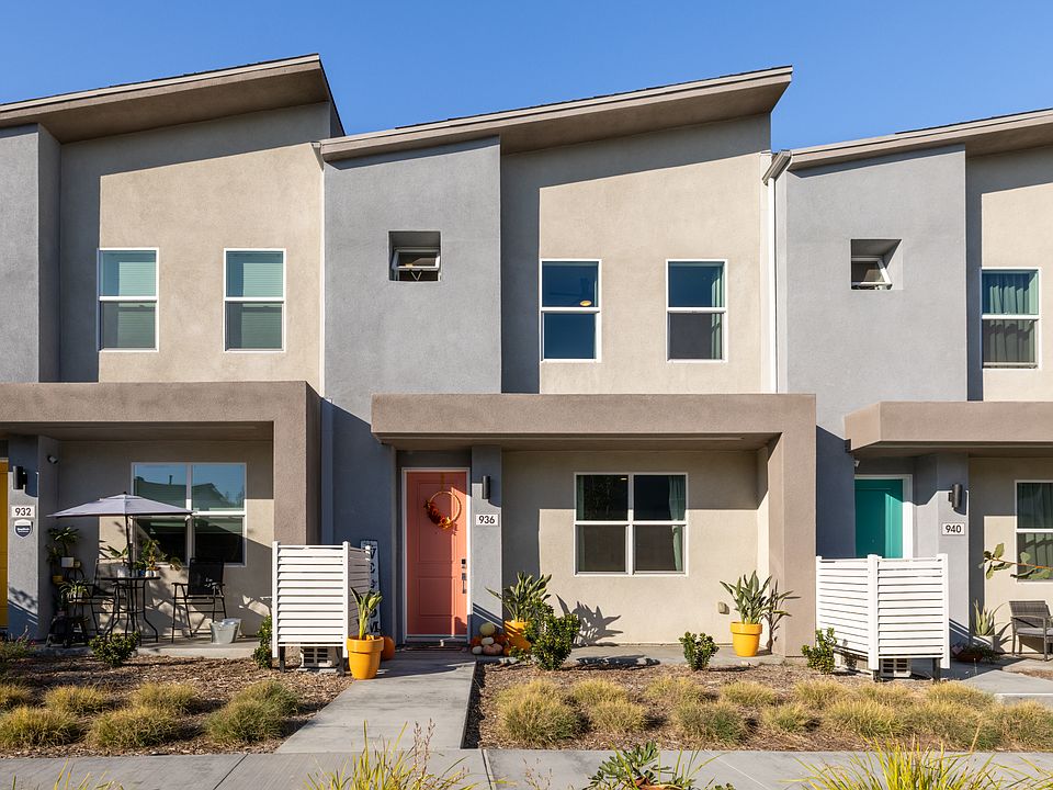 1st image of 936 Cooper Pl