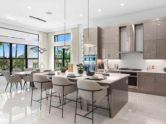 7th image of this home