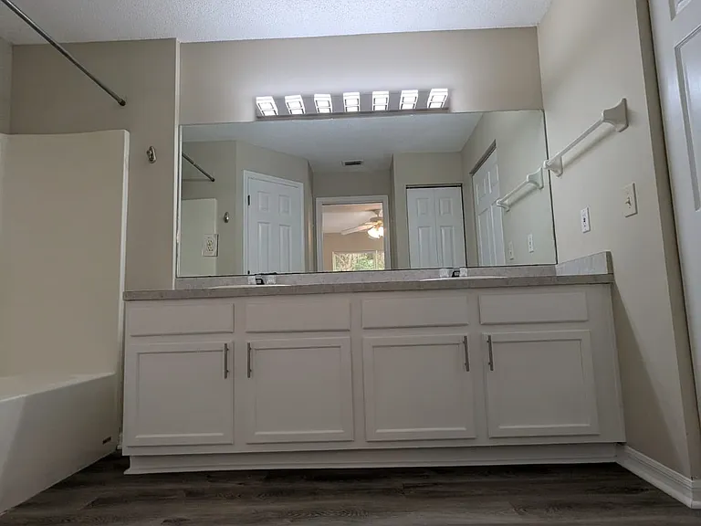 22 Pebble Beach Dr — Photo 38
