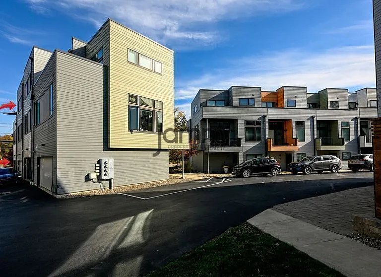 18875 Riversouth Ter #7 — Photo 41