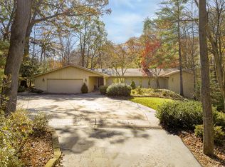 4469 Summit Ridge Rd, Columbus, OH 43220