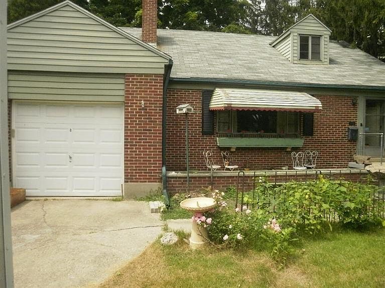 1st image of 4025 Maricarr Dr