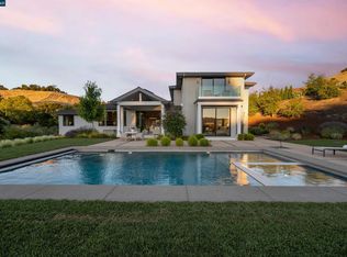 11 Lucas Ranch Ct, Lafayette, CA 94549