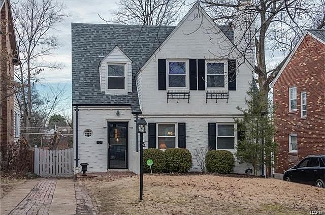 1st image of 7733 Stanford Ave