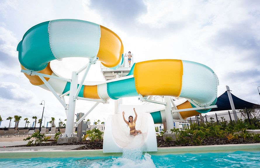 4.5 Acre Crystal Lagoon
