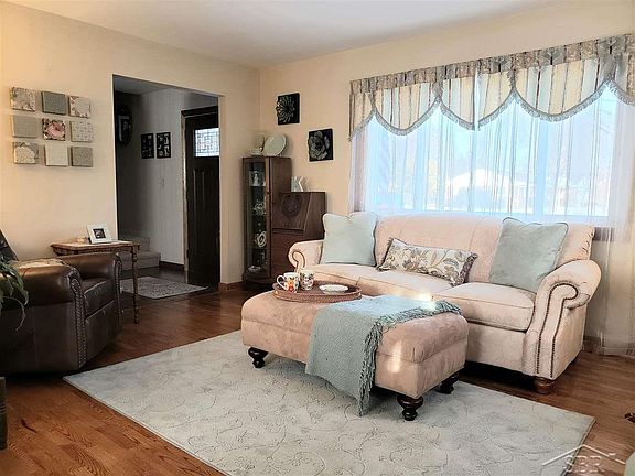 4th image of 2817 Wexford Dr