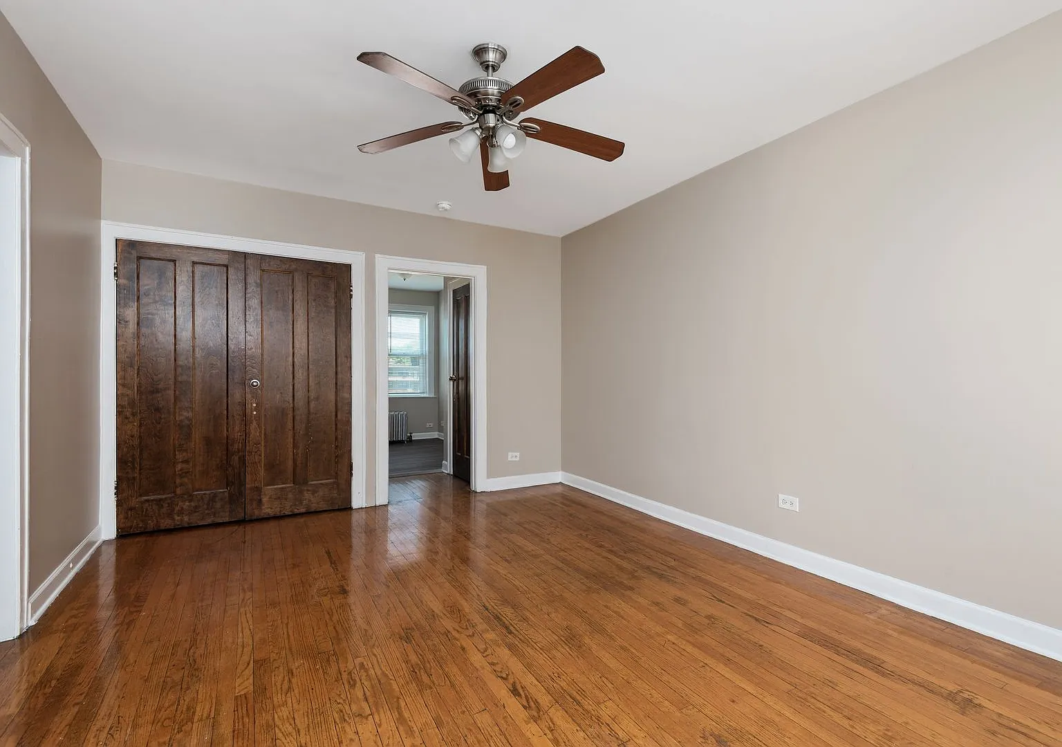 Studio, $1,050 — Photo 3