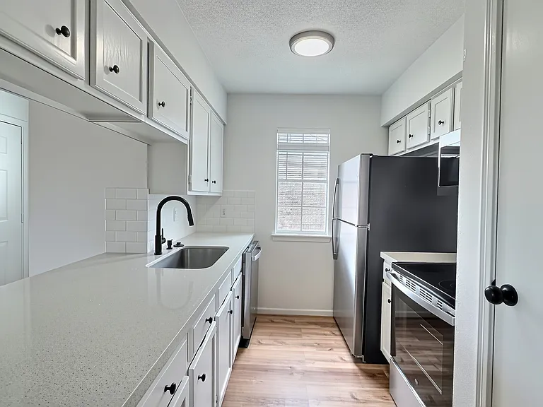 3100 Jeanetta St #810 — Photo 12