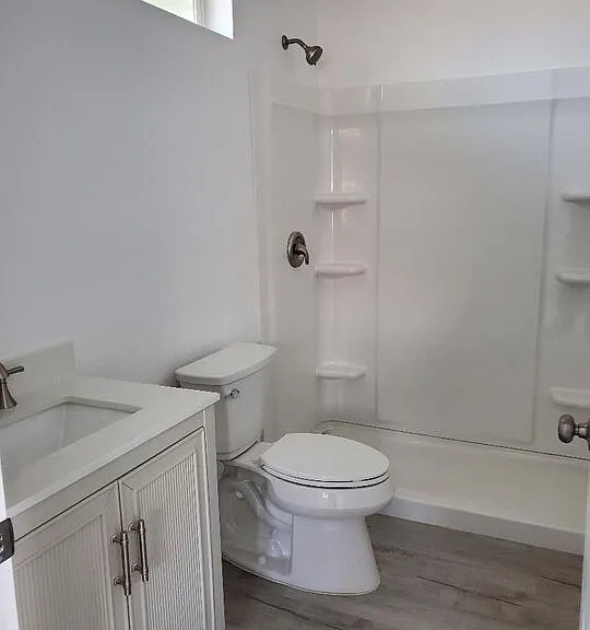812 D Navarro Ave — Photo 2