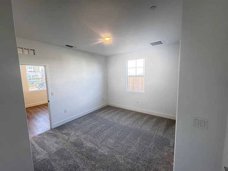 2737 Joshua St #1 — Photo 5