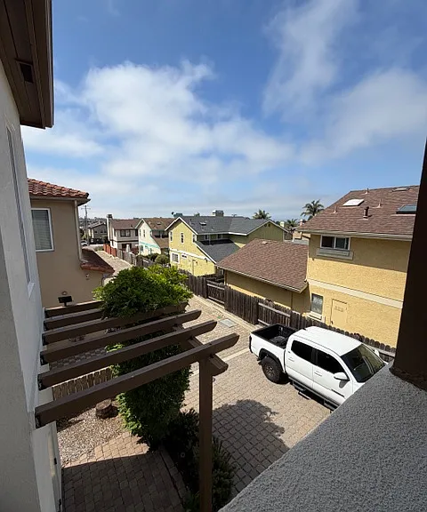 1533 Brighton Ave — Photo 8