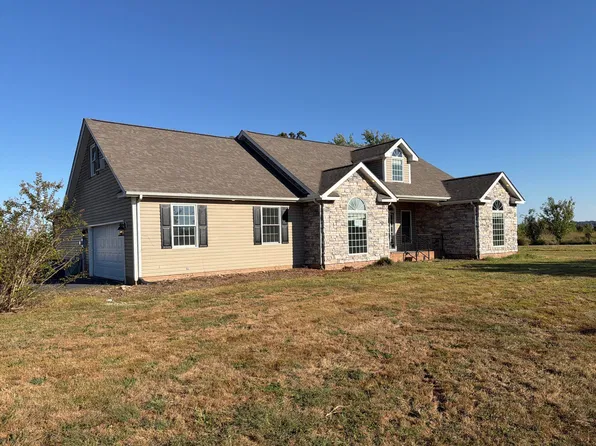 220 S Old Madisonville St, Crofton, KY 42217