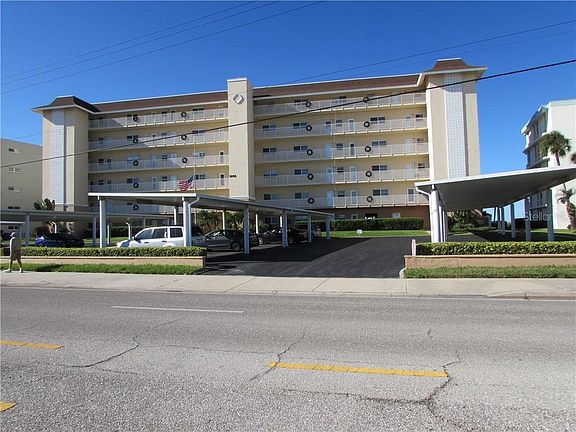 2nd image of 1000 Tarpon Center Dr APT 205