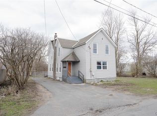 121 Duffy St, Watertown, NY 13601