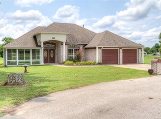 17210 E 116th St N, Owasso, OK 74055