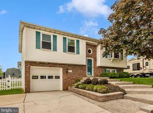 101 Center Side Rd, Mount Airy, MD 21771