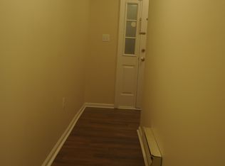 16 Inverness Dr #I016, Edison, NJ 08820