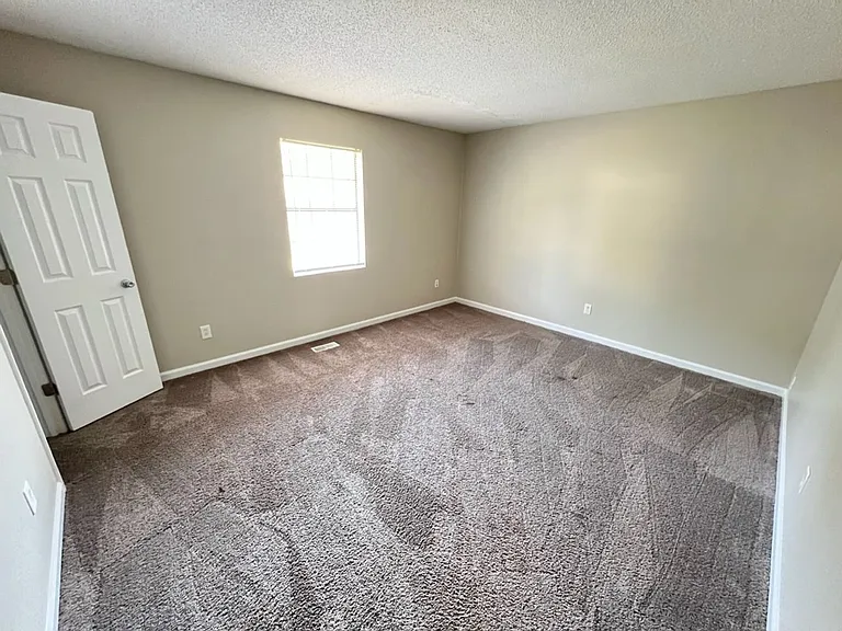 1410B Cherrycrest Dr #B — Photo 12