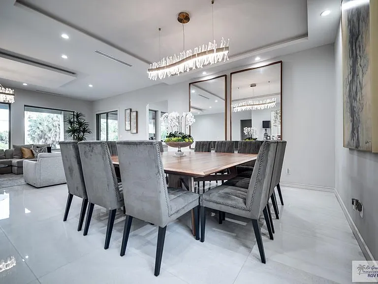 214 Calle Cenizo — Photo 4