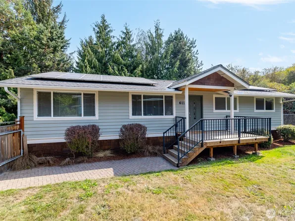 611 Whatcom Street, La Conner, WA 98257