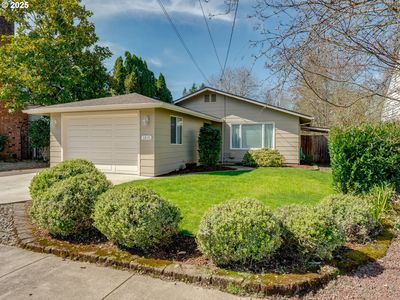 1215 NW Yamhill St, McMinnville, OR, 97128