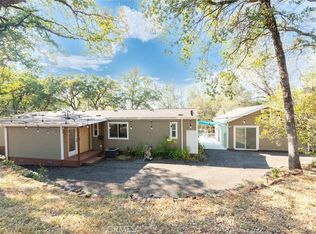 327 Lodgeview Dr, Oroville, CA 95966