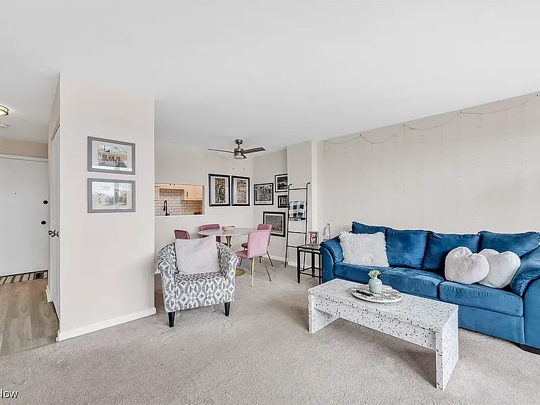 11811 Lake Ave #703 — Photo 12