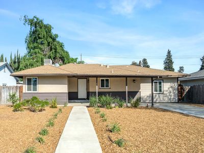 4664 N Vagedes Ave, Fresno, CA, 93705