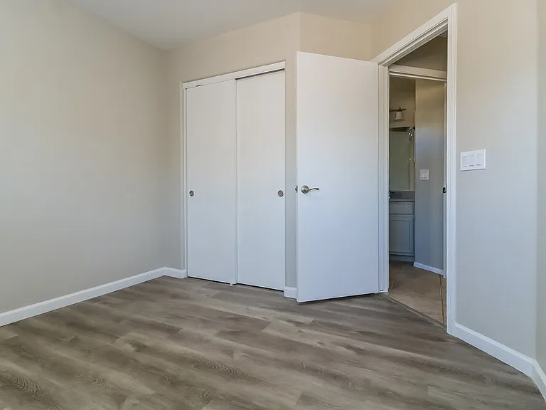 12508 W Windsor Blvd — Photo 14