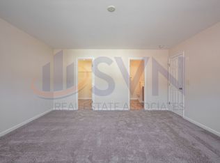 706 Weeping Willow Dr, Durham, NC 27704