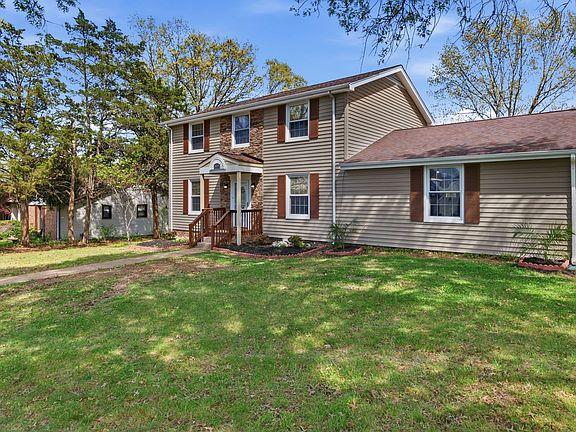 3rd image of 3619 Butler Rd