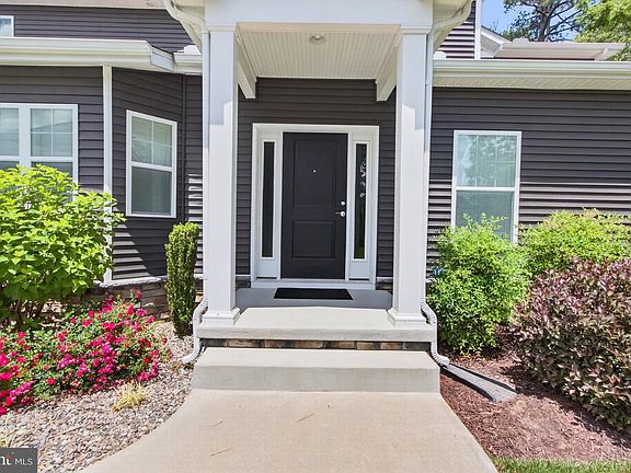 5th image of 34879 White Shell Ct