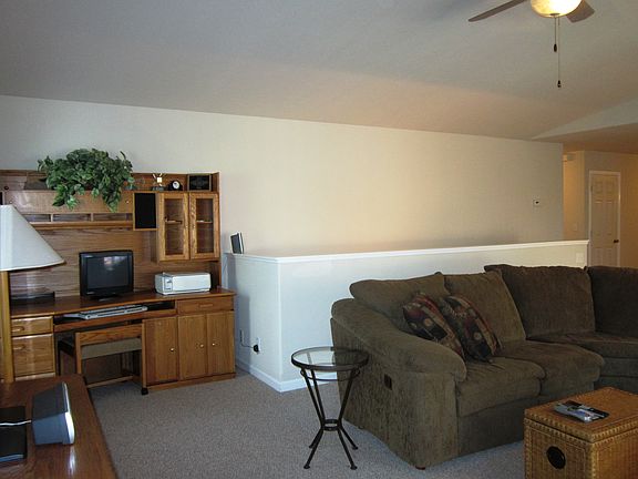 5th image of 12642 Cresthaven Dr