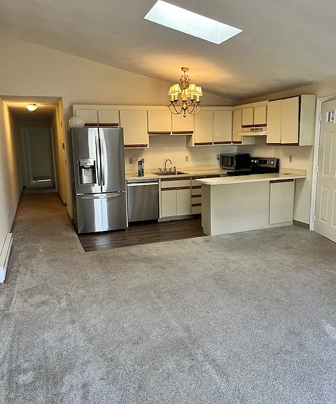 70 Cape Dr #10D — Photo 1