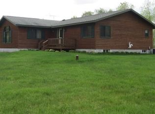 N2197 Airport Rd, Waupaca, WI 54981