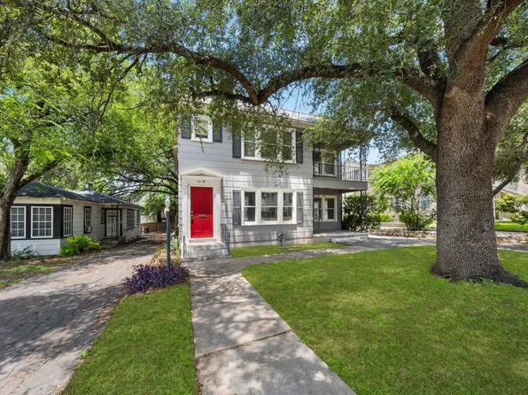 111 W Norwood Ct, San Antonio, TX 78212