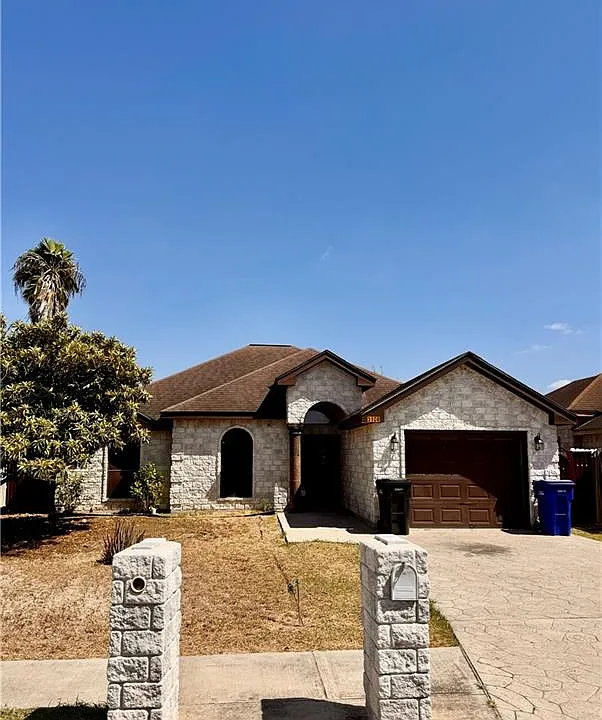3108 Ursula Ave