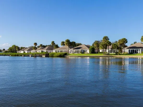 300 Harbour Dr APT A, Vero Beach, FL 32963