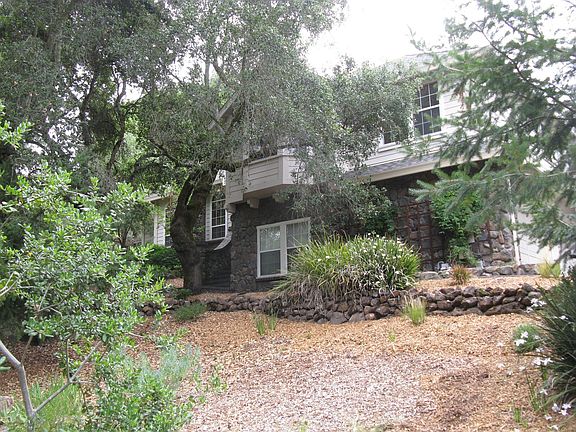 front view from driveway