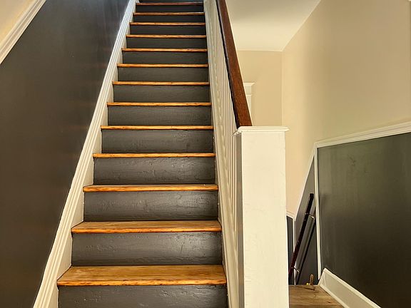 3rd image of 1546 Lingo St #1