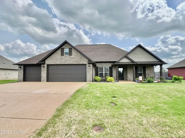 256 Strawberry Ridge Dr, Medina, TN 38355